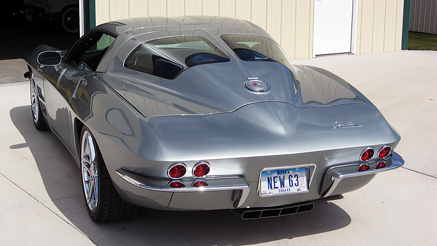 Click to Enlarge-Esc to Close Corvette Generations/C2/C2 1963 Custom 02.jpg